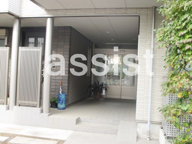 エストゥディオの物件外観写真