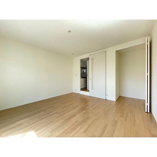 ペリドットＭＩＫＩの物件内観写真