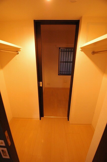 ロマネパーク大倉山の物件内観写真