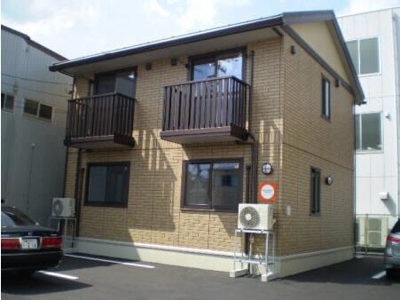 高岡駅 徒歩7分の物件外観写真