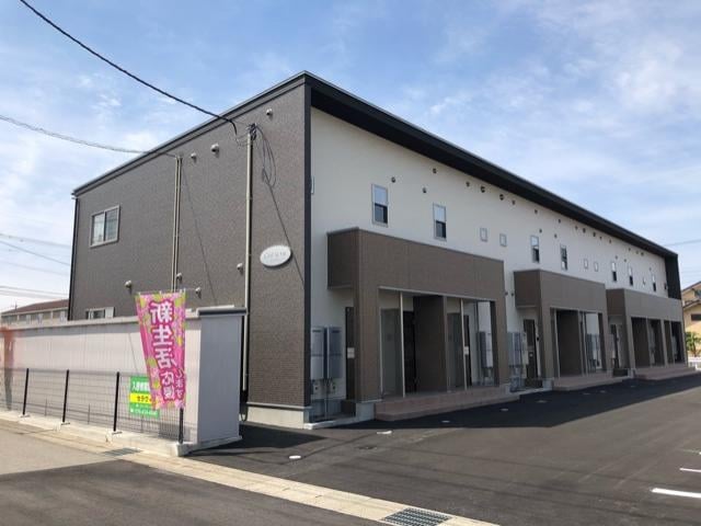 セラヴィの物件外観写真