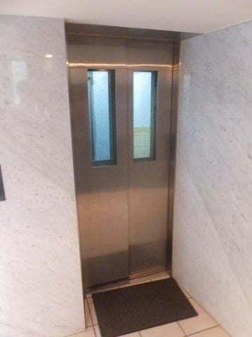 下北沢駅 徒歩1分 6階の物件外観写真