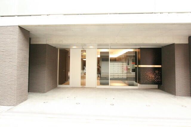 下北沢駅 徒歩2分 2階の物件外観写真