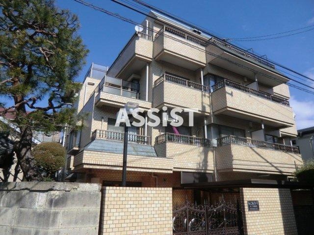 千歳船橋駅 徒歩3分の物件外観写真