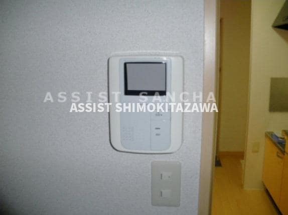 駒沢大学駅 徒歩1分 1階の物件内観写真