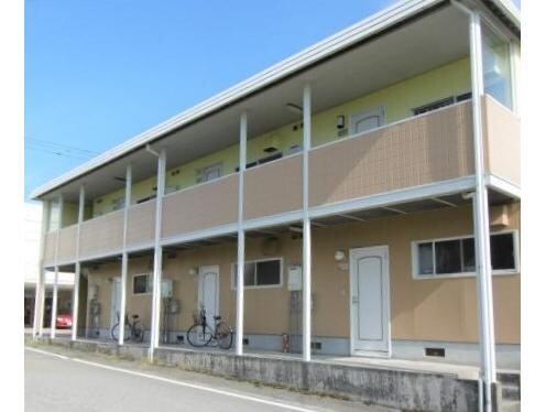 セレナ堀高の物件外観写真