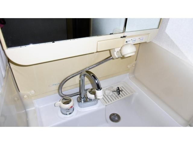 セレナ堀高の物件内観写真