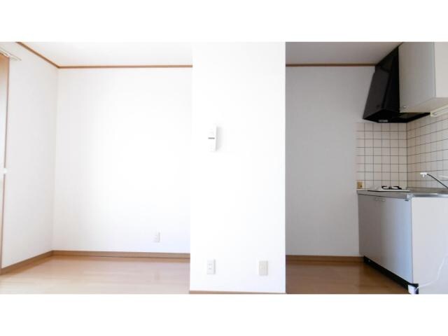 コーポオアシスの物件内観写真