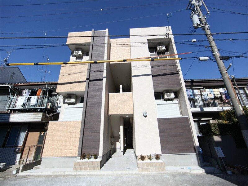 アップルハイムの物件外観写真