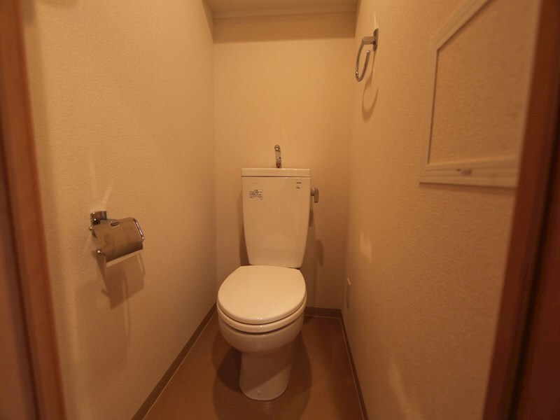 フローラル東別院の物件内観写真