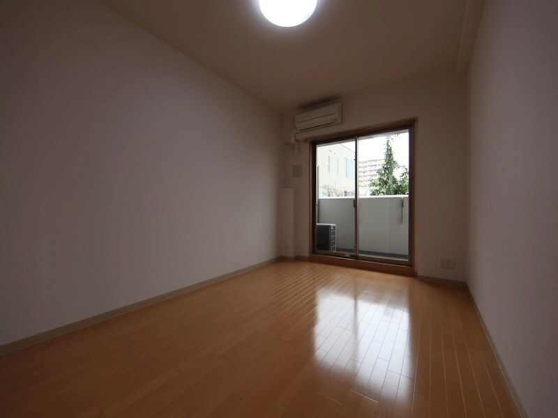 フローラル東別院の物件内観写真