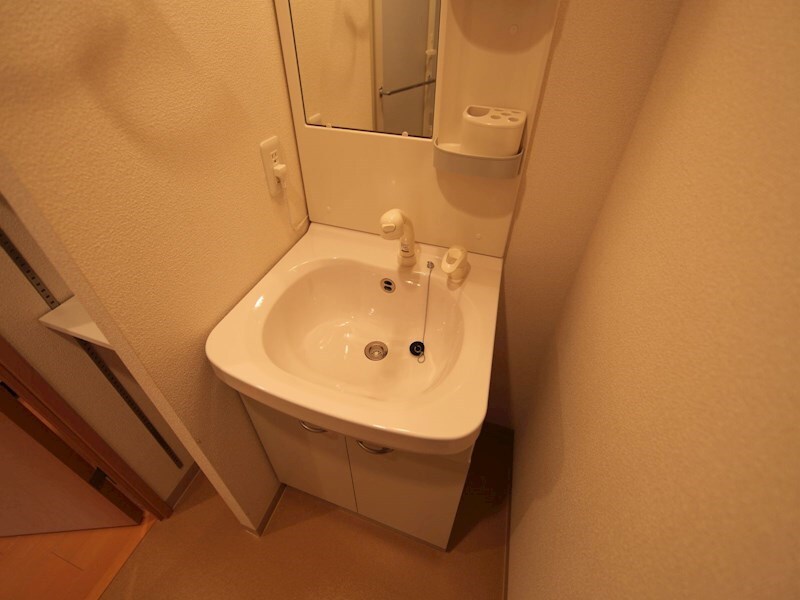 フローラル東別院の物件内観写真