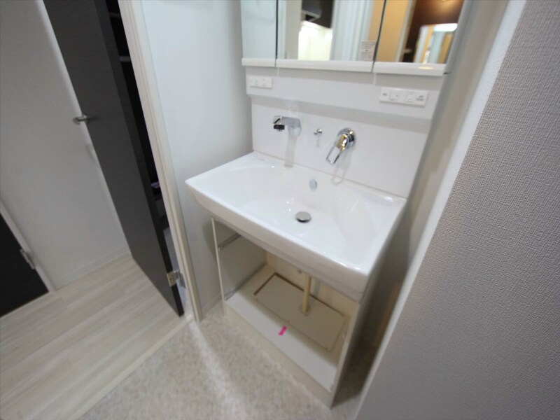 アイボリーの物件内観写真