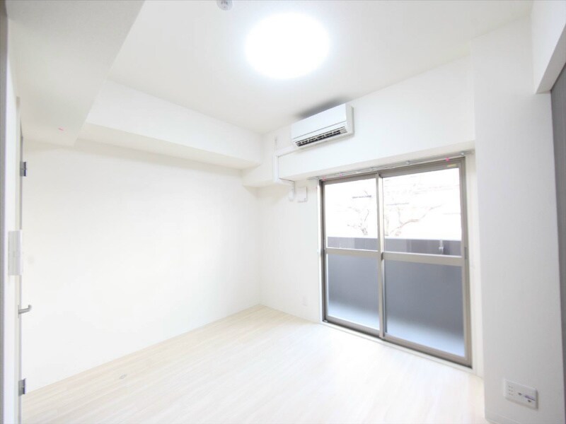 アイボリーの物件内観写真