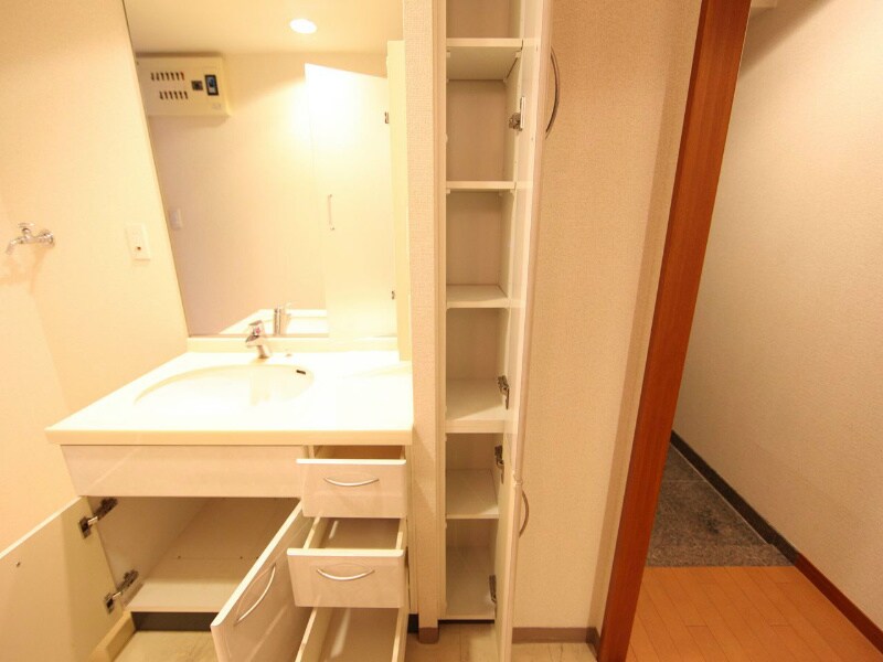 グラン・アベニュー名駅の物件内観写真