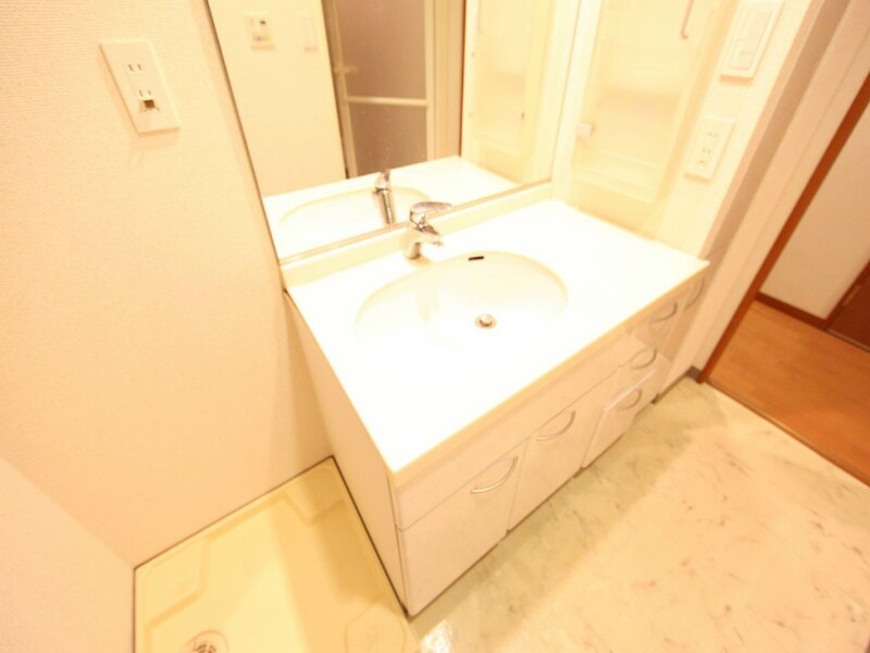 グラン・アベニュー名駅の物件内観写真