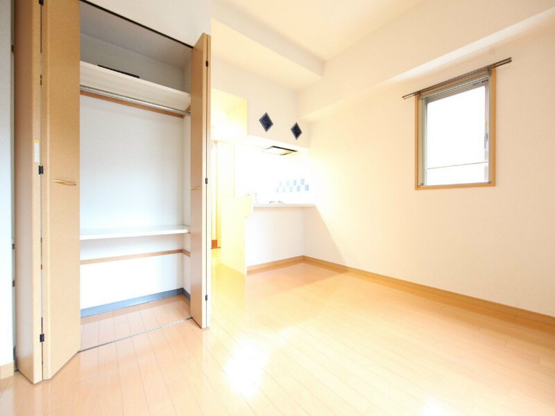 プレサンス鶴舞駅前ブリリアントの物件内観写真