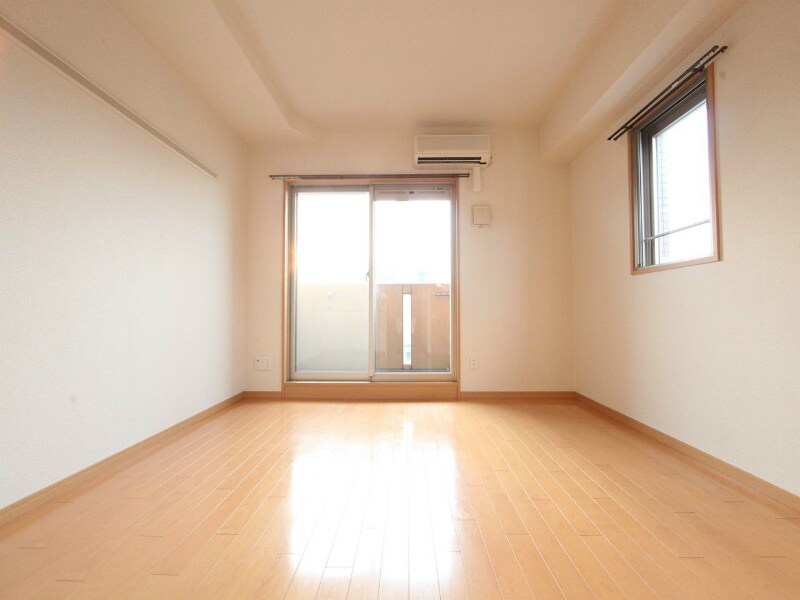 プレサンス鶴舞駅前ブリリアントの物件内観写真