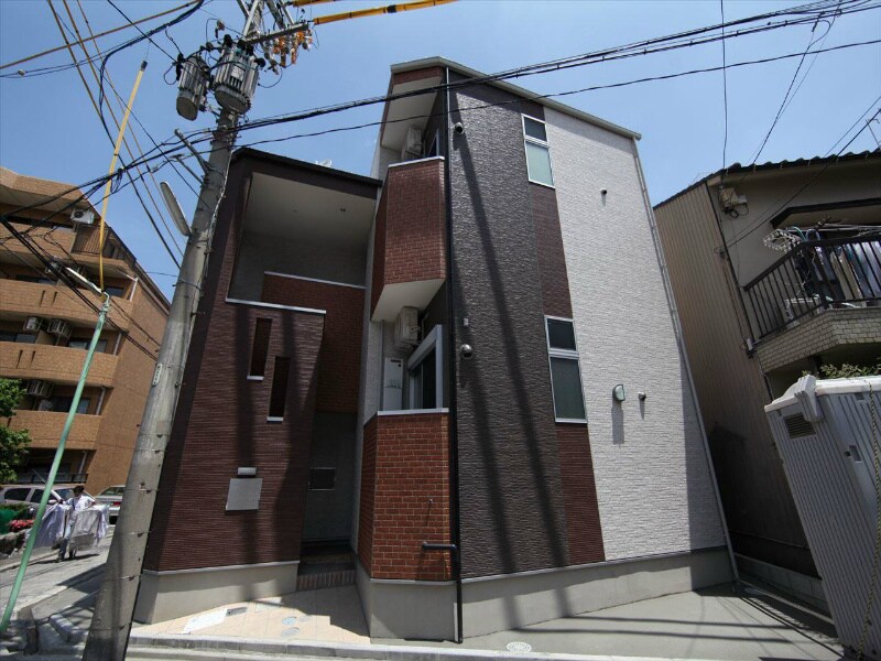 オークラレジデンス栄生の物件外観写真