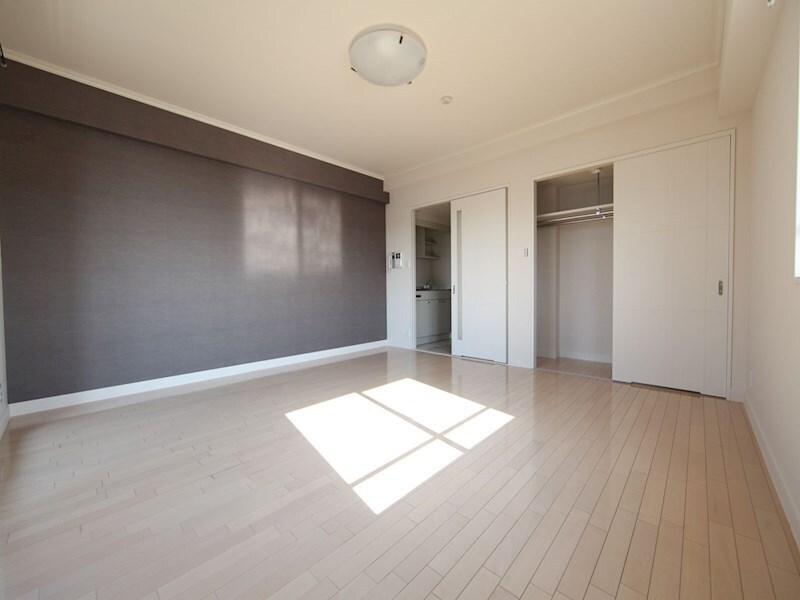 リバーフロントレジデンスの物件内観写真