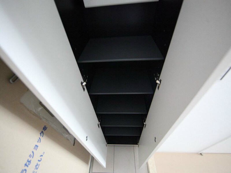 ＣＡＳＴＥＬＬＯＬＵＳＳＯ（カステロルッソ）の物件内観写真