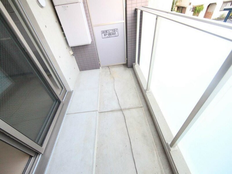 ＣＡＳＴＥＬＬＯＬＵＳＳＯ（カステロルッソ）の物件内観写真