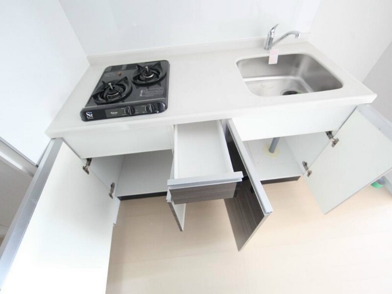 ＣＡＳＴＥＬＬＯＬＵＳＳＯ（カステロルッソ）の物件内観写真