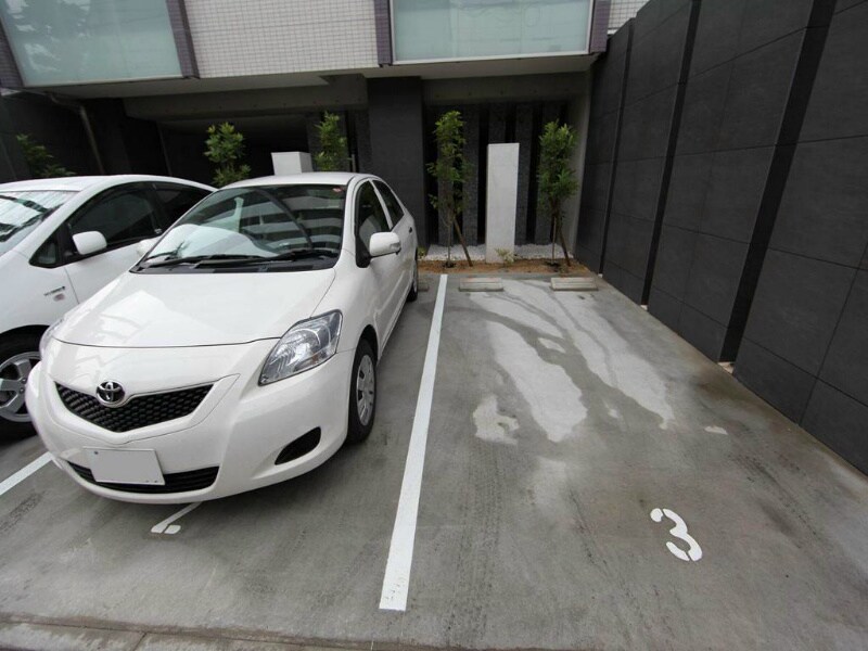 ＣＡＳＴＥＬＬＯＬＵＳＳＯ（カステロルッソ）の物件内観写真