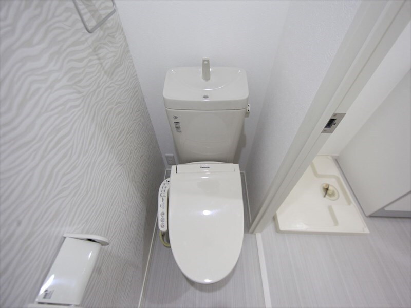 アールグレイス中島町の物件内観写真