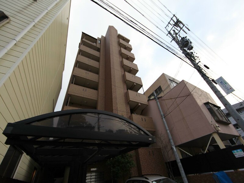 ソレアード関戸の物件外観写真