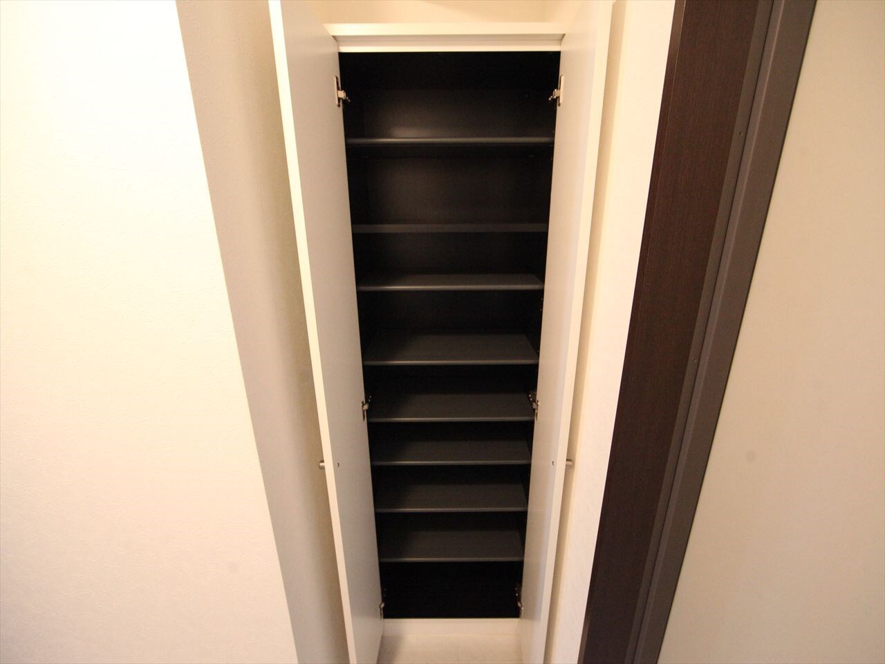 フォレシティ新栄の物件内観写真