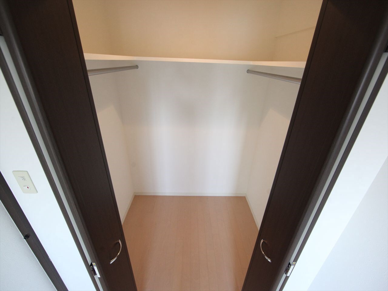 フォレシティ新栄の物件内観写真