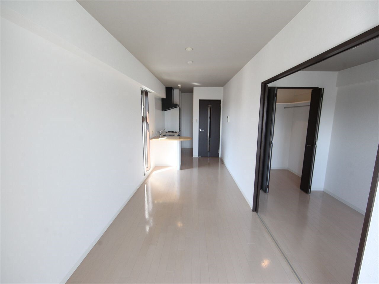 フォレシティ新栄の物件内観写真