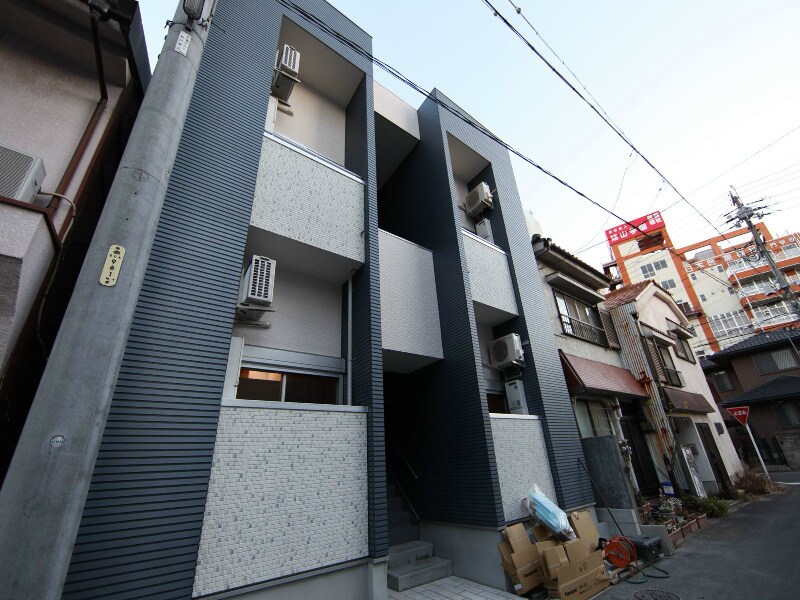 カーサ・フィオーレＲの物件外観写真