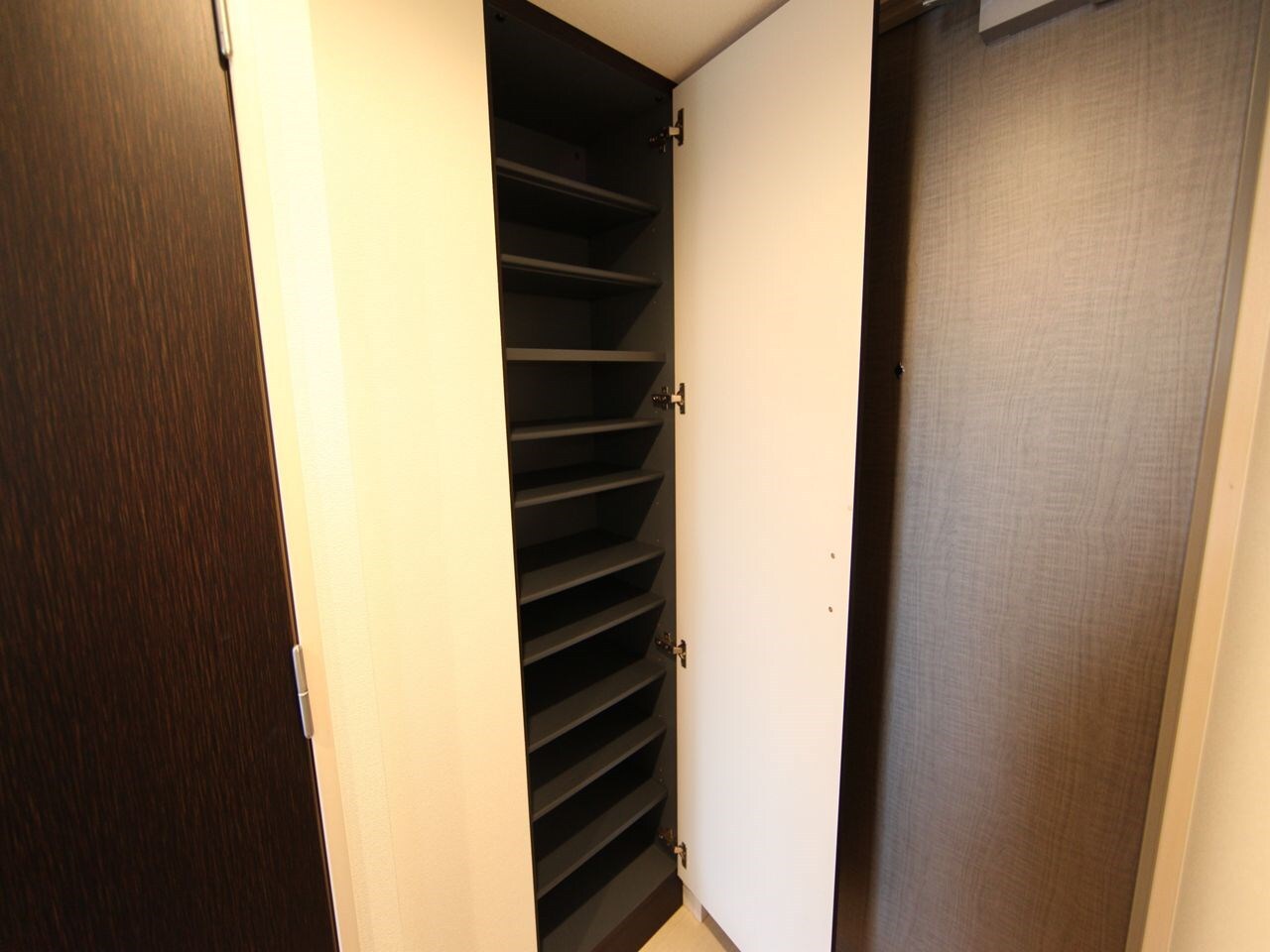 エステムコート名古屋栄デュアルレジェンドの物件内観写真