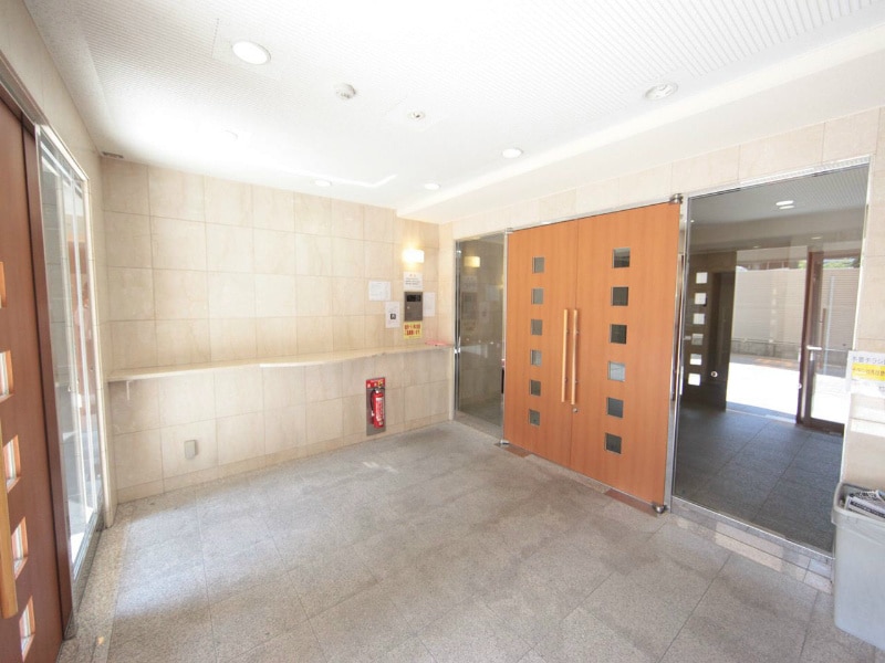 セレブランド堀田駅前の物件内観写真