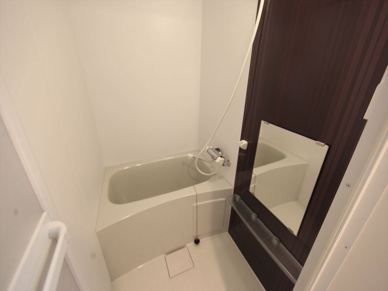 ヴィルフランシュ中村公園の物件内観写真