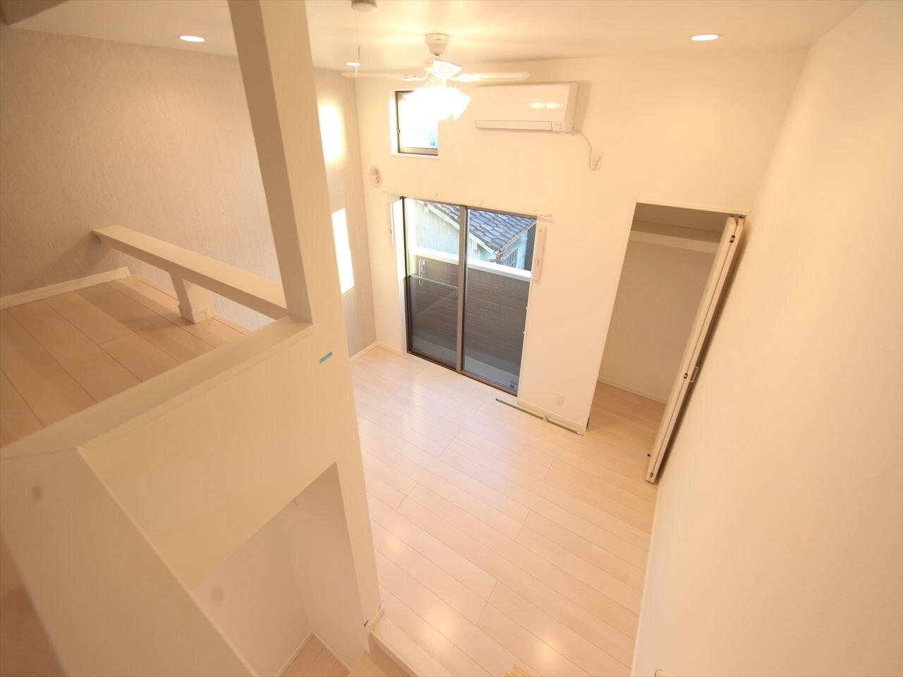 ヴィルフランシュ中村公園の物件内観写真