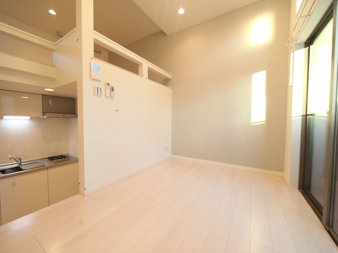 ヴィルフランシュ中村公園の物件内観写真