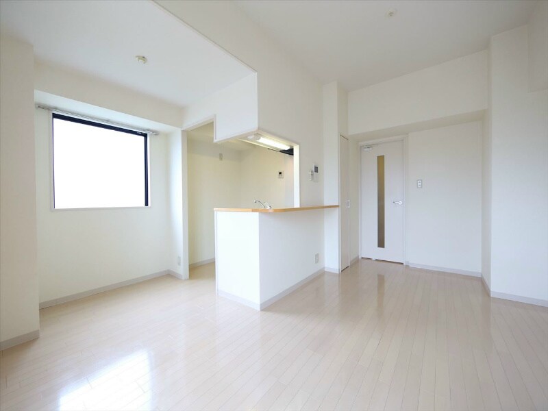 Ｐ－ＳＱＵＡＲＥＳｈｕｍｏｋｕの物件内観写真