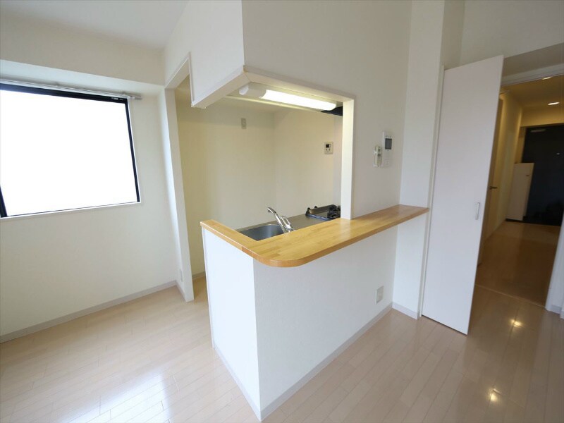 Ｐ－ＳＱＵＡＲＥＳｈｕｍｏｋｕの物件内観写真