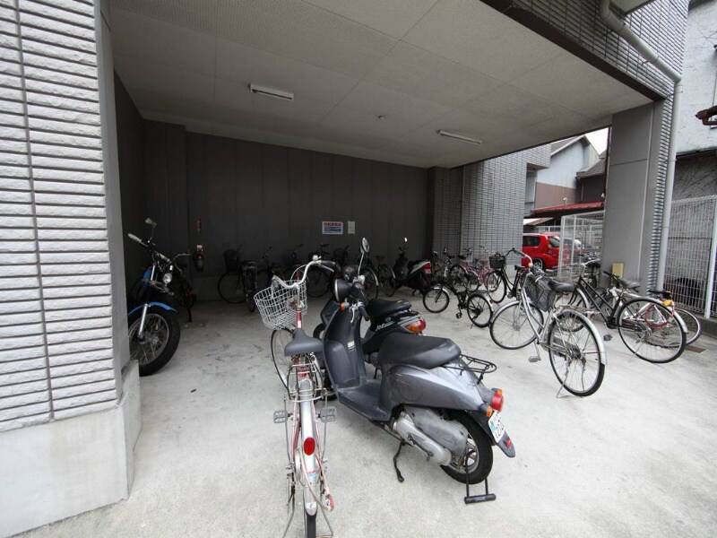 センチュリーパーク八熊の物件内観写真