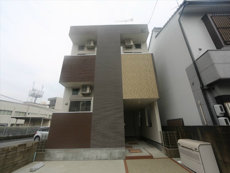 ミリオン中村本町の物件外観写真