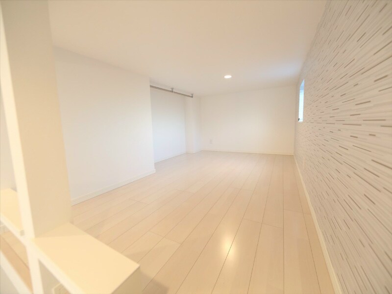 ＭＡＩＳＯＮ ＬＡ ＬＵＭＩＥＲＥ（メゾンラルミエール）の物件内観写真