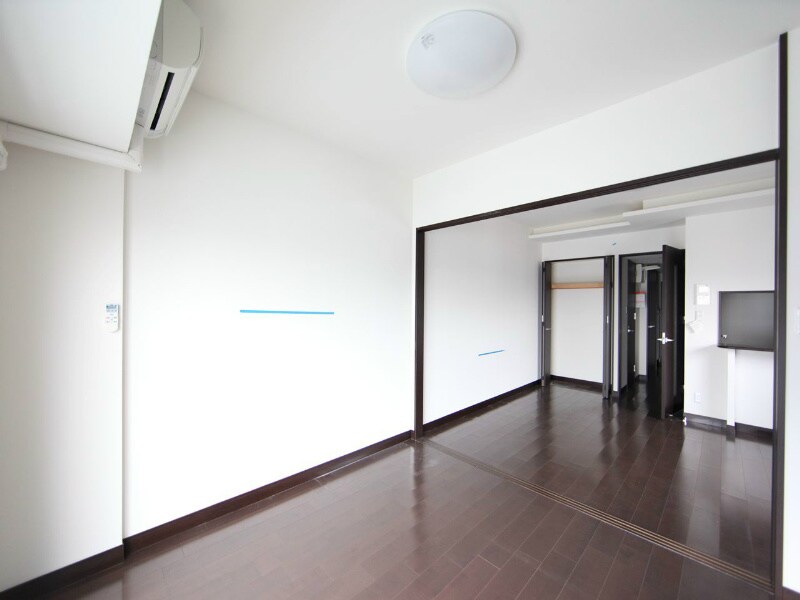 ライブコート泉の物件内観写真