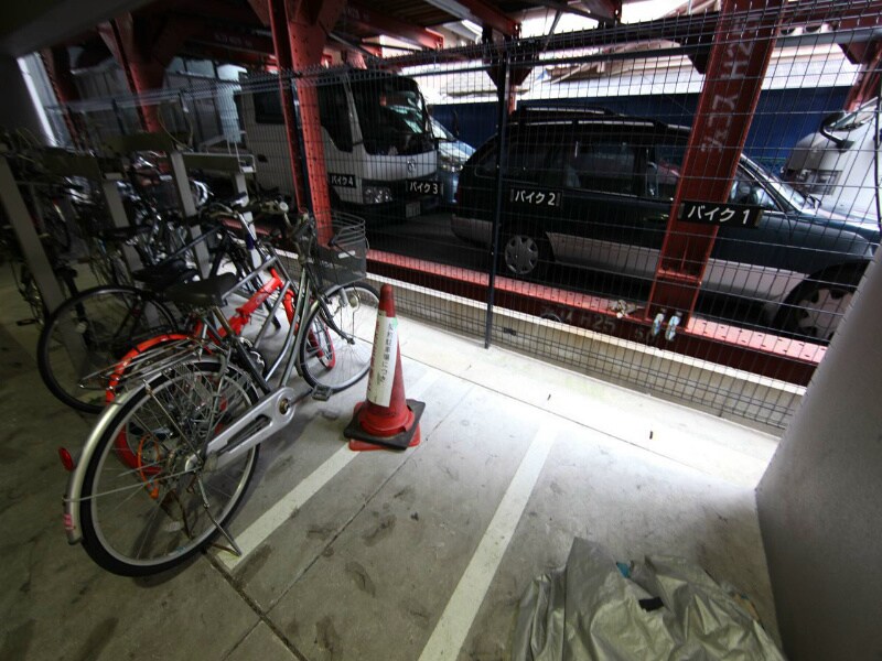 ライブコート泉の物件内観写真