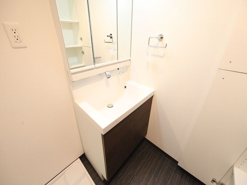 スティングレイつるまの物件内観写真