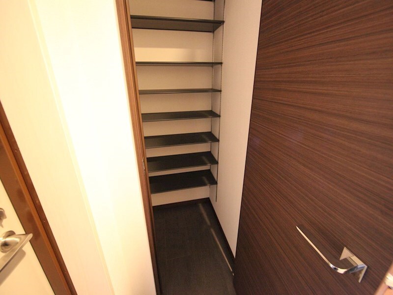 スティングレイつるまの物件内観写真