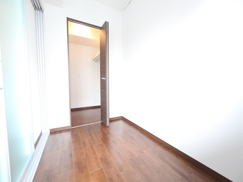 スティングレイつるまの物件内観写真