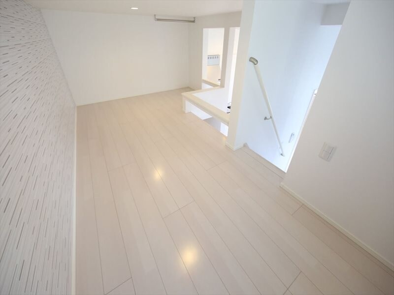 クレインハイツ本陣の物件内観写真